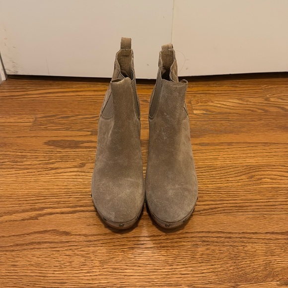 Kork-Ease Deilia Bootie in Taupe - Picture 4 of 7